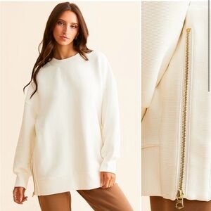 Varley Mae Boyfriend Oversized Sweat Pullover in Egret/ White, size M NWOT